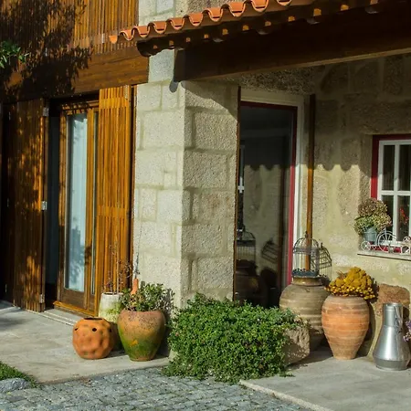 Casa De Romao Feriehus Amares